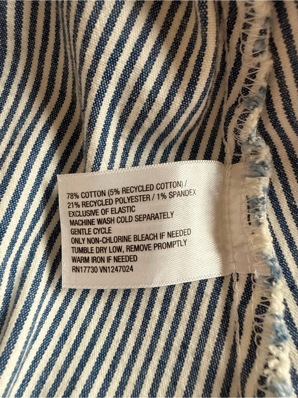 Universal Thread Striped Button-Front Denim Sundress in Blue & White Size Large - Picture 7 of 7